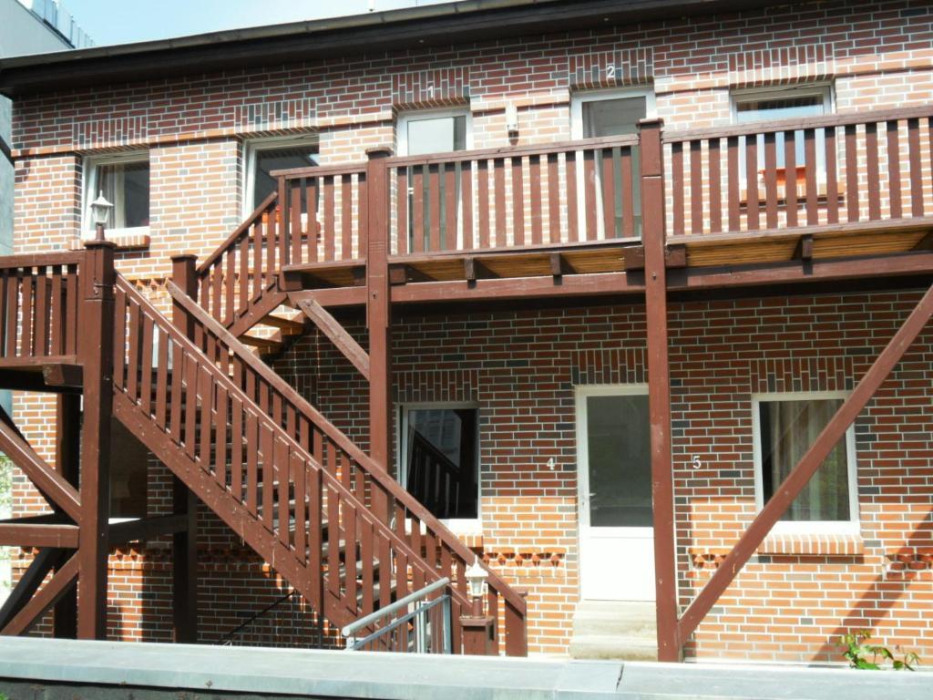 Pension Zum Blumchen Шверин Экстерьер фото