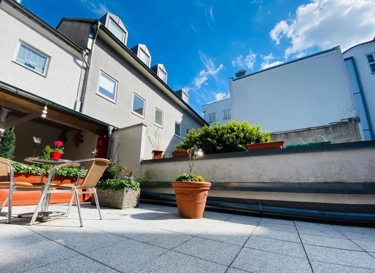 Pension Zum Blumchen Шверин Экстерьер фото
